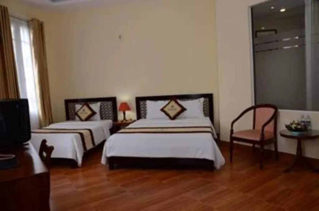 Omega Da Nang Beach Hotel