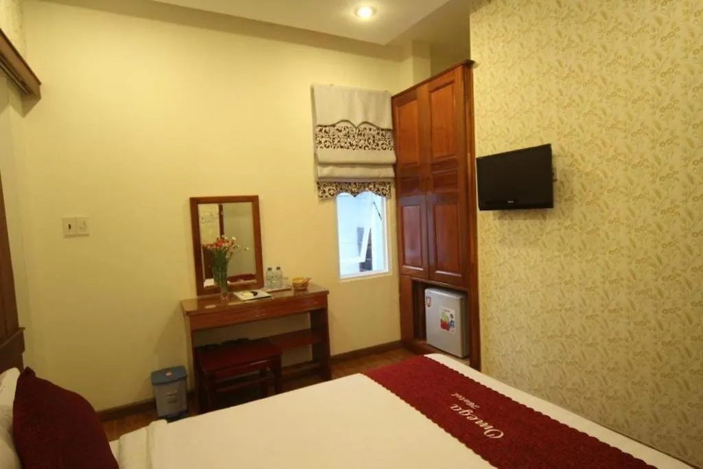 Omega Da Nang Beach Hotel