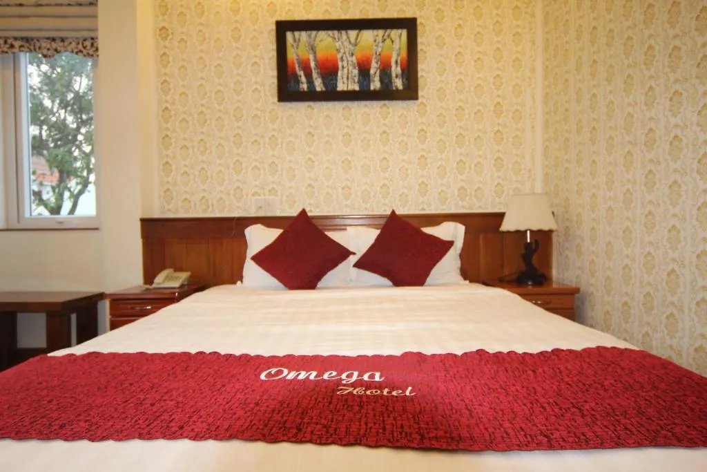 Omega Da Nang Beach Hotel 2*,  Vietnam