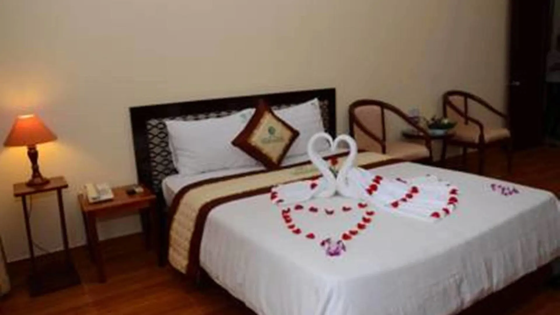Omega Da Nang Beach Hotel