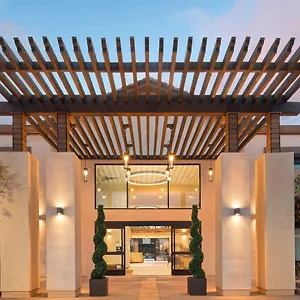 The Cove Otel