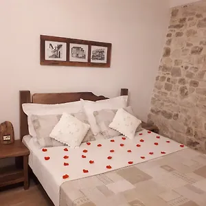 Omer Otel